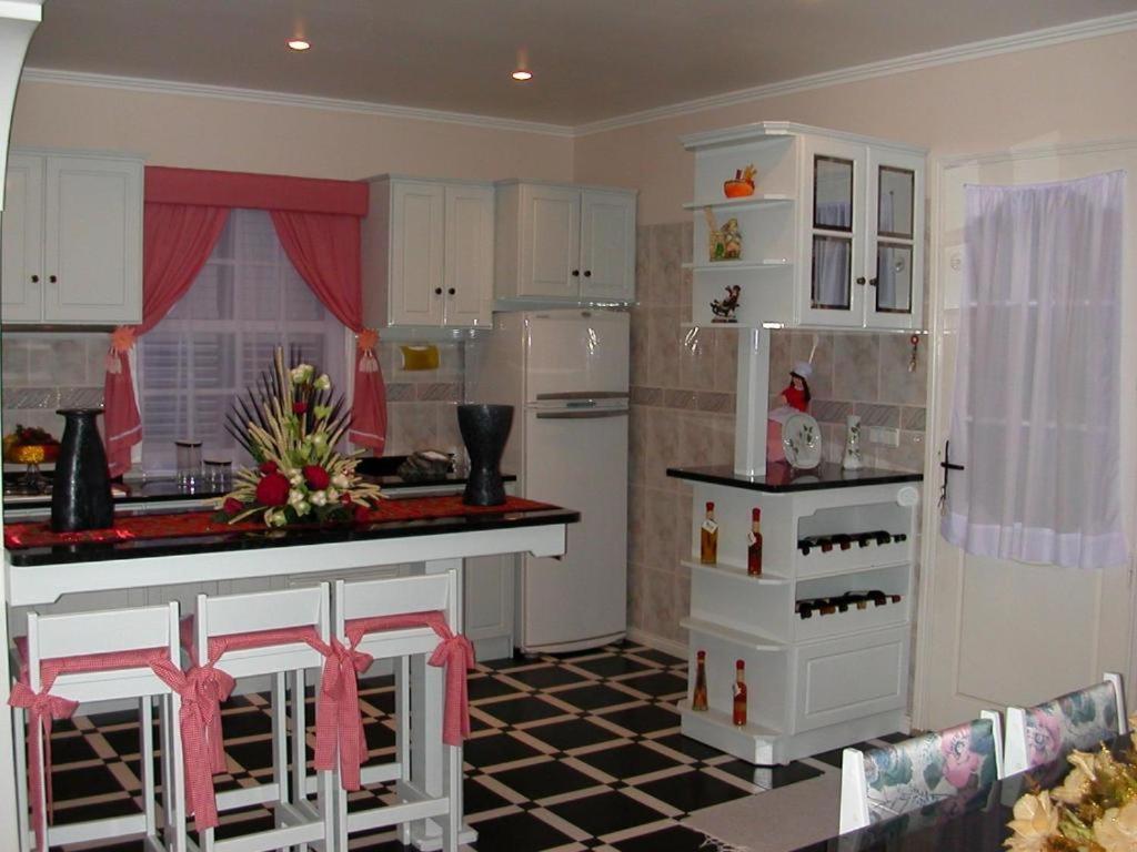 Moradia Familiar Novavista - T3 Pansiyon Madalena  Dış mekan fotoğraf